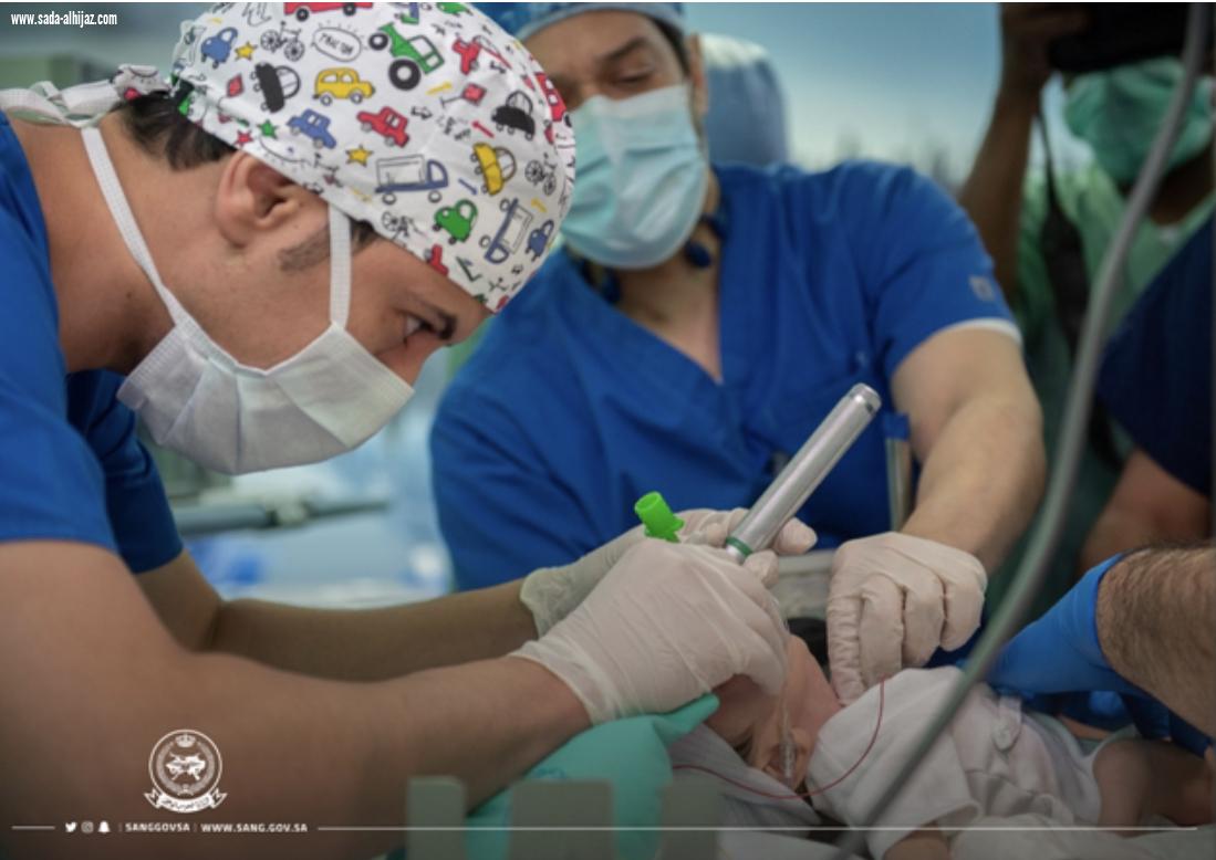 اكتمل العدد 50 عملية جميعها بأيدي الربيعة   قصص نجاح فصل التوائم تُحول المملكة إلى أيقونة تفوق طبي استثنائي