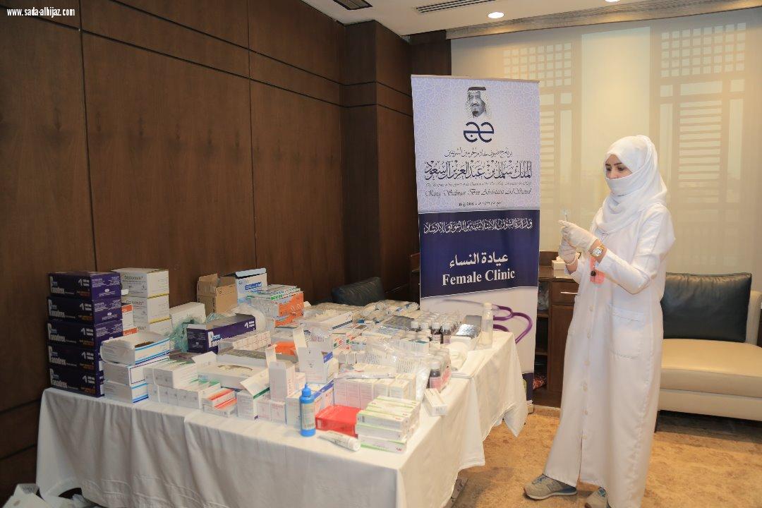 الإسلامية والصحة يواصلان تقديم الخدمات الصحية على مدار الساعة العيادة الطبية التابعة لضيوف برنامج خادم الحرمين تقدم 1500 حالة علاجية بالمدينة المنورة
