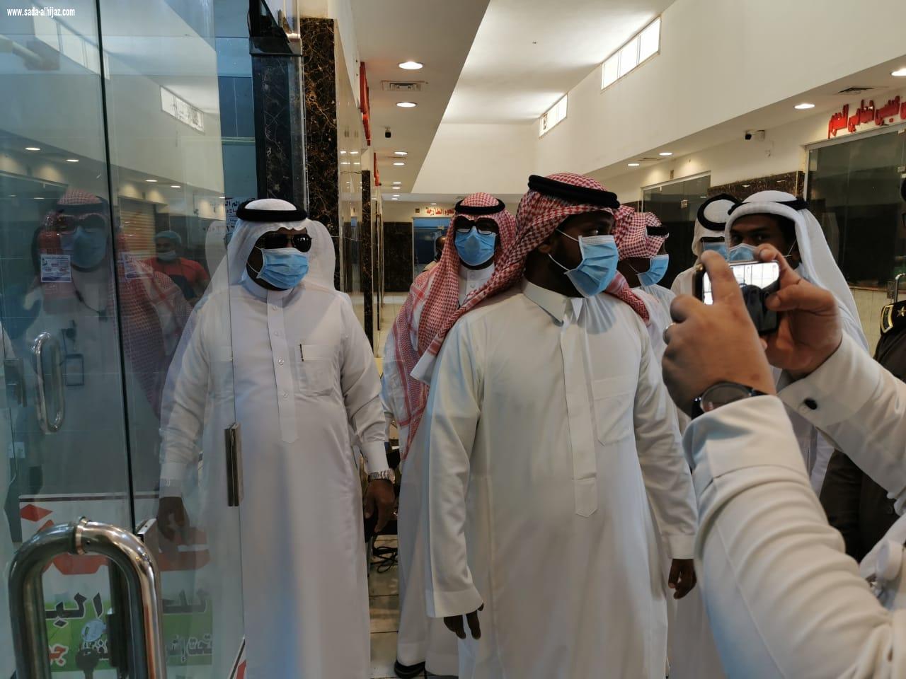محافظ بيش يقف على التدابير الوقائية والإرشادية للحد من انتشار فيروس كورونا
