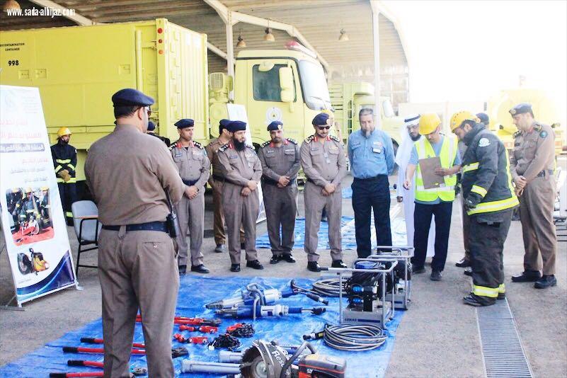  مساعد مدير الدفاع المدني بمنطقة المدينة المنورة يرعى تخرج عدد من الدورات التدريبية