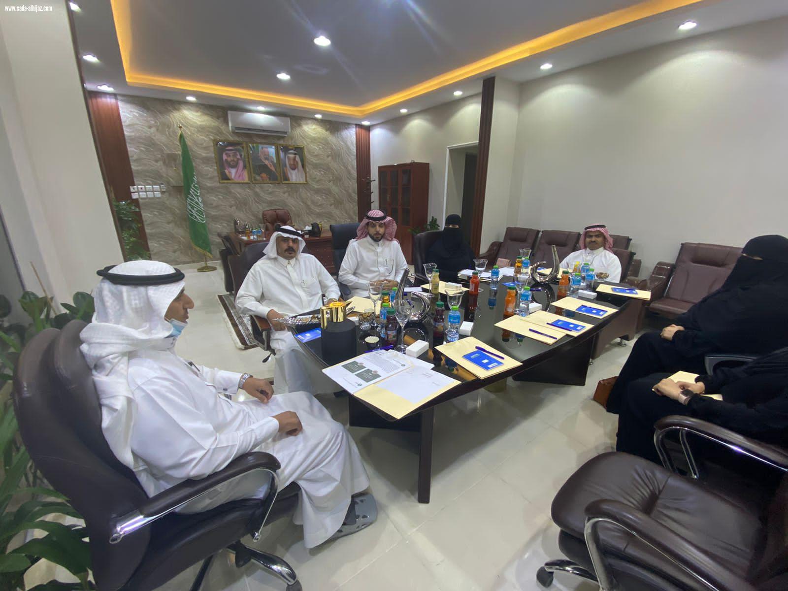 بحضور مدير مركز التنمية الإجتماعية بالقريات جمعية 