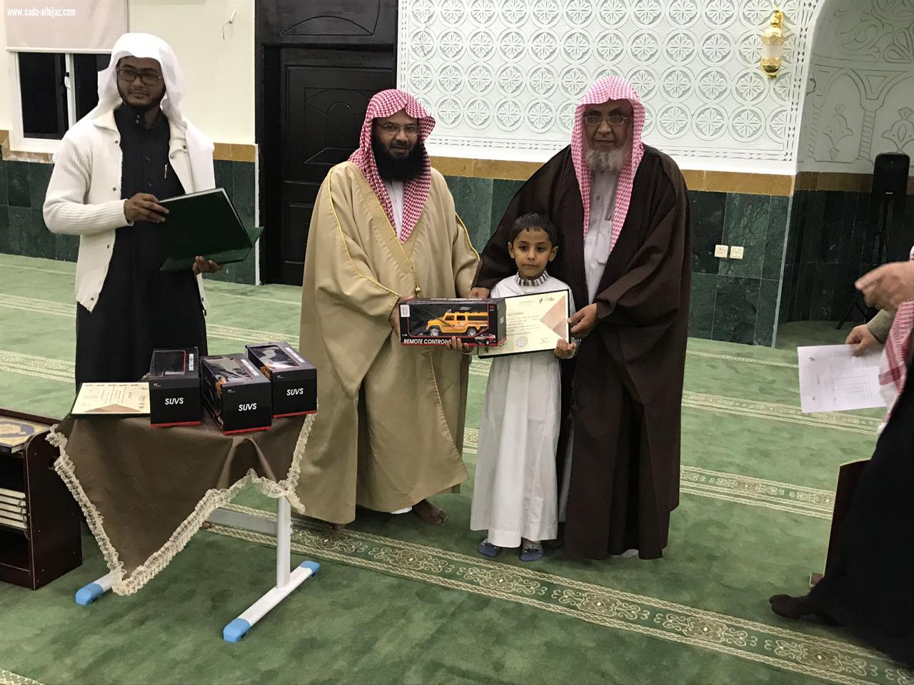 وقار تكرم أشبال حلقة التبيان