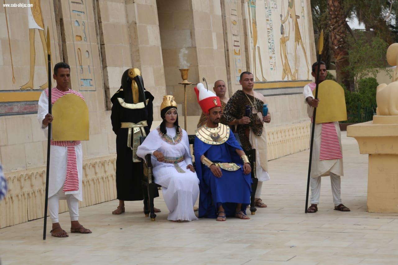 عرض مسرحي مبهر بالقرية الفرعونية احتفالا بأعياد الربيع 