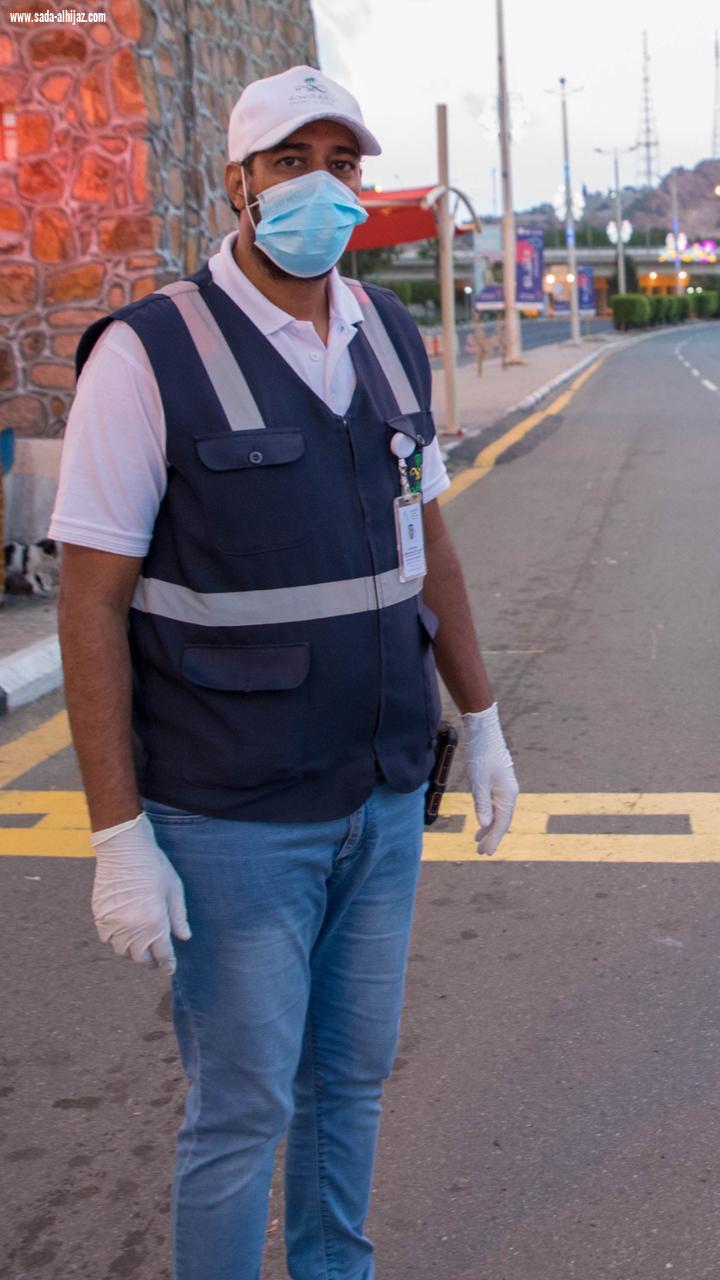 الاخصائي المالكي يرفع التهنئة لخادم الحرمين الشريفين بمناسبة خروجة من المستشفى وبعيد الأضحى