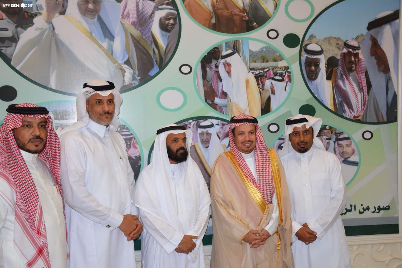 محافظ ميسان يعقد اللقاء الشهري ويؤكد على إهتمام الفيصل بالتنمية