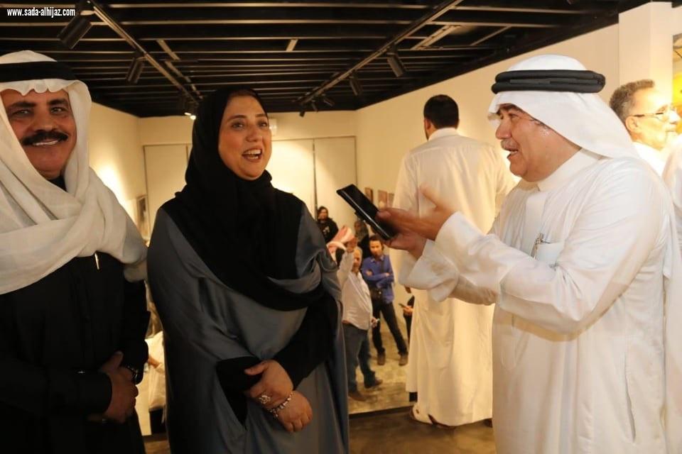 التشكيلية شيماء بخاري : تطمح أن تكون مدربة لأجيال قادمة تتمتع بالذوق الفني وتمارسه بحب وابداع باذن الله