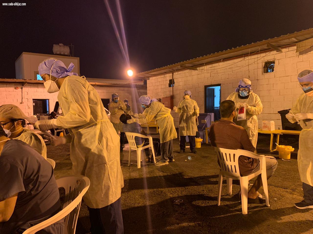 محافظ خميس مشيط يوجه اللجنة الخماسية  بفحص عمال بلدية المحافظة