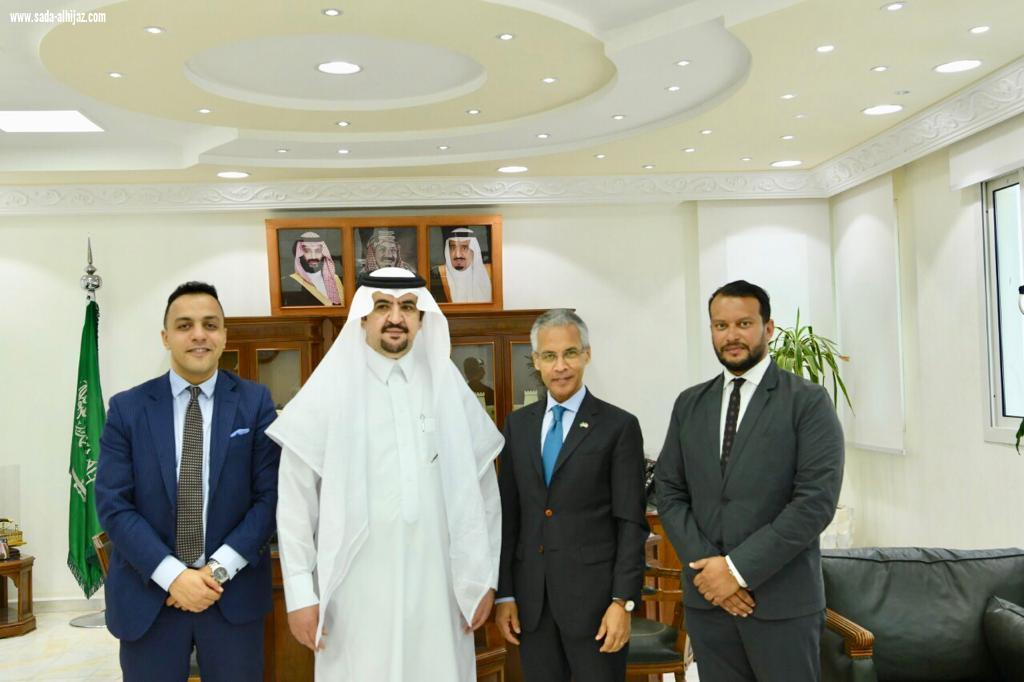 أمين منطقة جازان يستقبل القنصل العام الفرنسي  