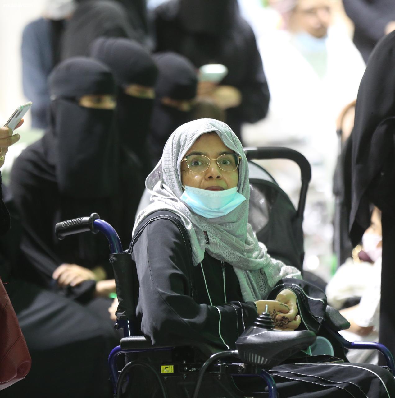 * طاقات فريق بصمة إبداع المدينة من ذوي الإعاقات يحتفلون باليوم الوطني ال ٩٠* 