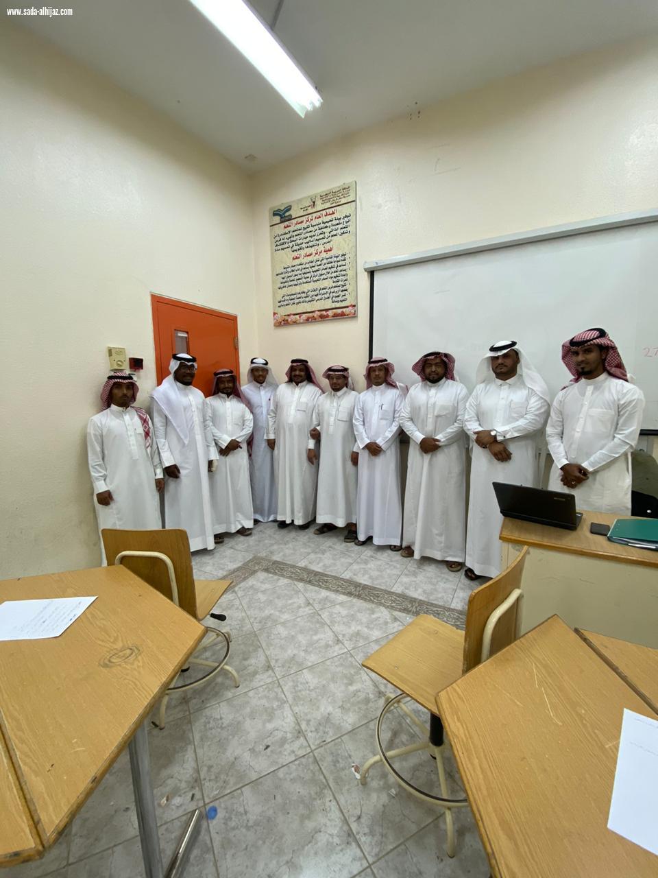 تعليم وتطوير في مدرسةالفهد وصقر قريش بربوع العين