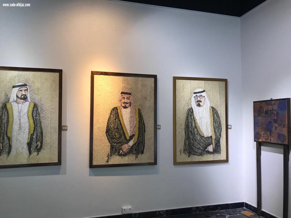 بمعرض دبي ( ذاكرة الفل الجازاني ) للفنان التشكيلي السعودي عبدالوهاب عطيف