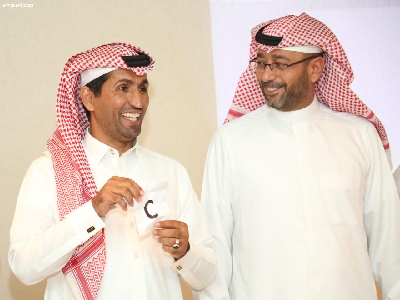 بالصور اجراء مراسم قرعة البطولة الرمضانية التي تنظمها الهيئة العامة للرياضة بالتعاون مع الاتحاد السعودي لكرة القدم الصالات على صالة الامير محمد بن عبدالعزيز بالمدينة المنورة