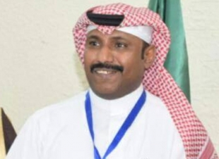 عبداللطيف ناشب مدير تحرير لصحفية اصداء عكاظ بالمنطقة الجنوبية..