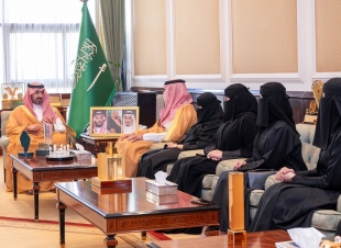 نائب أمير تبوك يكرم تجمع تبوك الصحي لحصوله على جائزة أداء الصحة في نسختها السابعة  