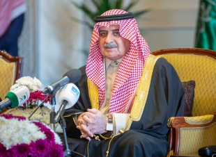 أمير تبوك يسلم 448 وحدة سكنية دعما للأسر المستفيدة من برنامج الإسكان التنموي 