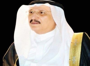 سمو أمير منطقة جازان يعزي والد وأسرة الشهيد الصميلي 