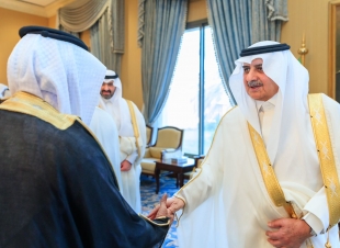 الأمير فهد بن سلطان يطلع على نتائج القبول بجامعة تبوك