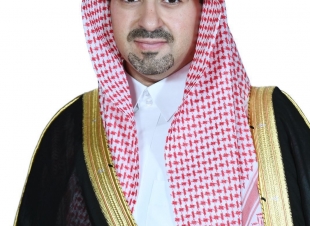 نائب أمير تبوك يواسي أسرة السحلي في وفاة فقيدهم   