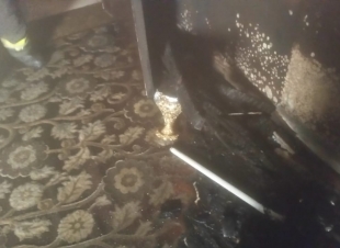 إخلاء 5 أطفال ووالدتهم  جراء حريق نشب في مبنى سكني بحي الصريف