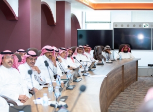 بحضور40 مختصًا، أمانة تبوك تستضيف ورشة عمل تستعرض رحلة التسجيل العيني للعقار وأبرز خدماته  