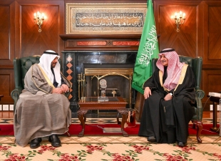 أمير تبوك يستقبل سفير دولة الكويت لدى المملكة  
