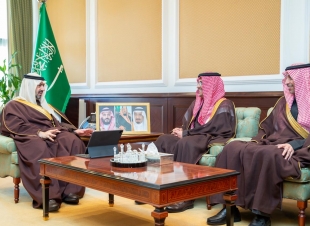 نائب أمير تبوك يطلع على تقرير عن أعمال الهيئة السعودية للمدن الصناعية ومناطق التقنية 